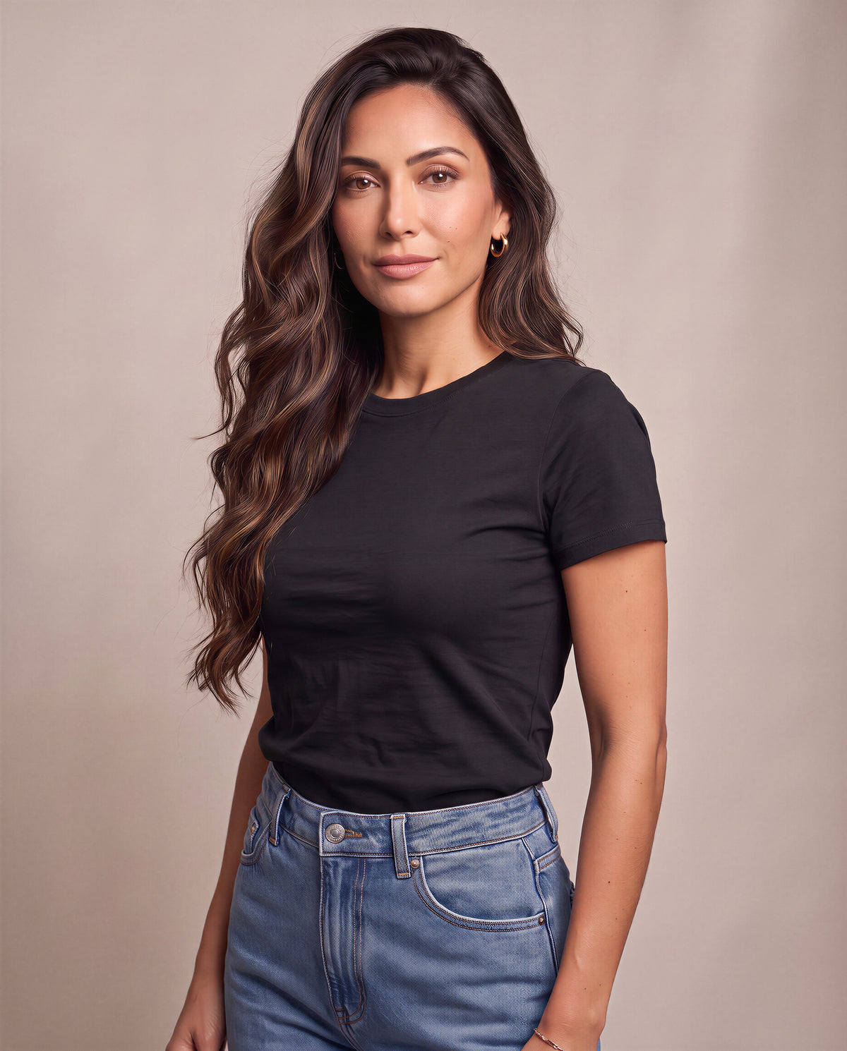 [axio-cor:preto] Camiseta Básica Essencial Feminina AXIO preta - vista frente